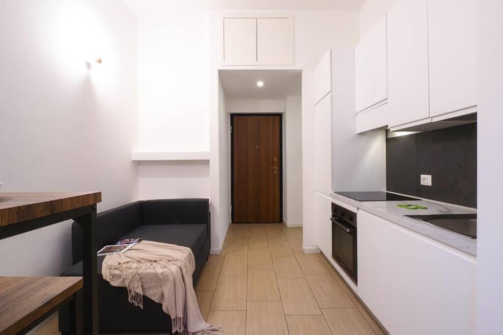 Contempora Apartments - Bilocale Via Verro Милан Экстерьер фото