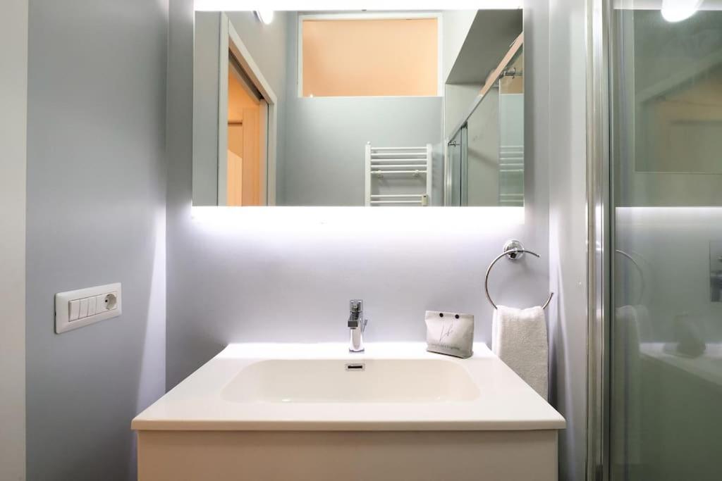 Contempora Apartments - Bilocale Via Verro Милан Экстерьер фото